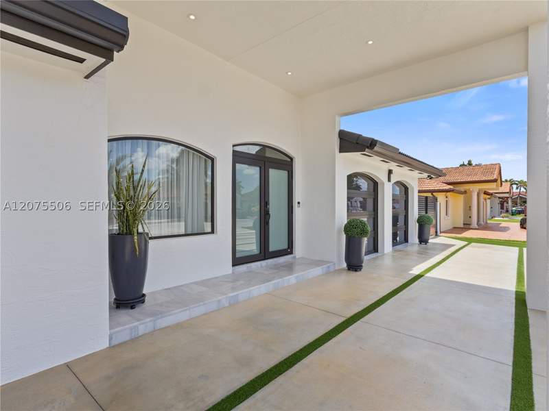 4 bedroom SingleFamilyResidence at 3209 SW 142nd Pl, Soto Mansions, Miami — photo 2