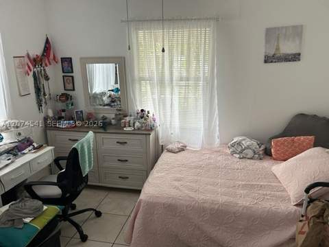 863 NW 113th St, Miami FL - photo 7 of 16