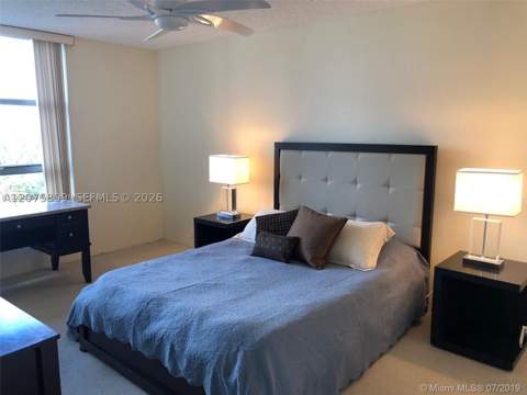 3530 Mystic Pointe Dr 1008, Aventura FL - photo 12 of 38