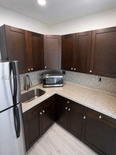 100 SW 51st Ct, Miami FL - photo 20 of 24
