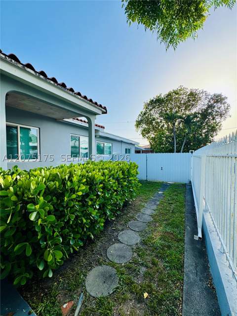 100 SW 51st Ct, Miami FL - photo 22 of 24