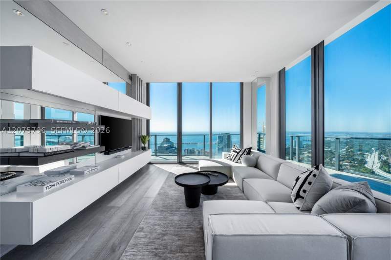 4 bedroom Condominium at 1300 S Miami Ave Uph4, 1300 S Miami Avenue Condo, Miami — photo 3