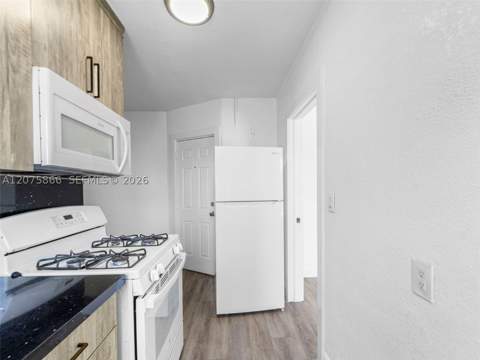 500 SW 8th Ave, Miami FL - photo 20 of 27