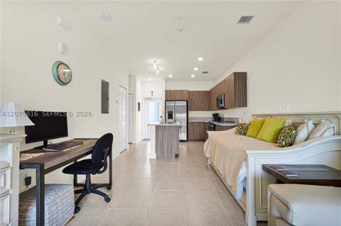 8301 NW 41st St B-303, Doral FL - photo 11 of 47