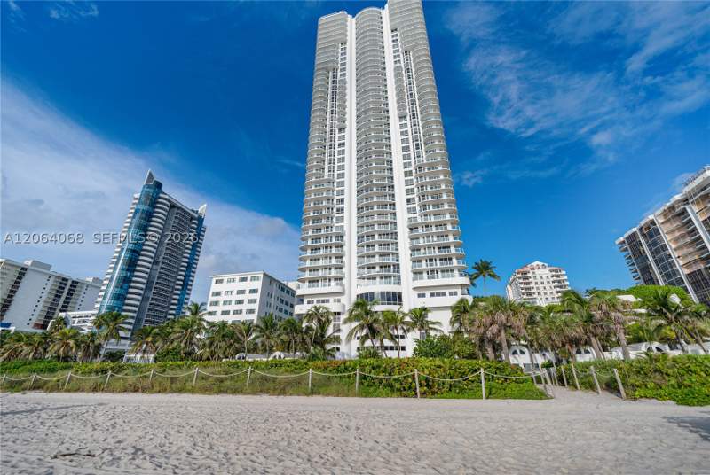 1 bedroom Condominium at 6365 Collins Ave 805, Akoya Condo, Miami Beach — photo 2