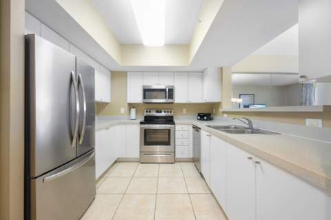 17375 Collins Avenue 2406, Sunny Isles Beach FL - photo 19 of 35