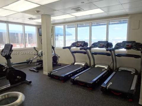 19201 Collins Ave 303, Sunny Isles Beach FL - photo 15 of 16