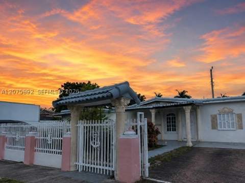 5445 NW 172nd Ter, Miami Gardens FL - photo 6 of 27
