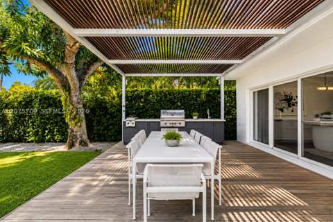 1885 Daytonia Rd, Miami Beach FL - photo 16 of 40