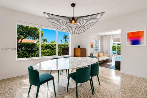 1885 Daytonia Rd, Miami Beach FL - photo 8 of 40