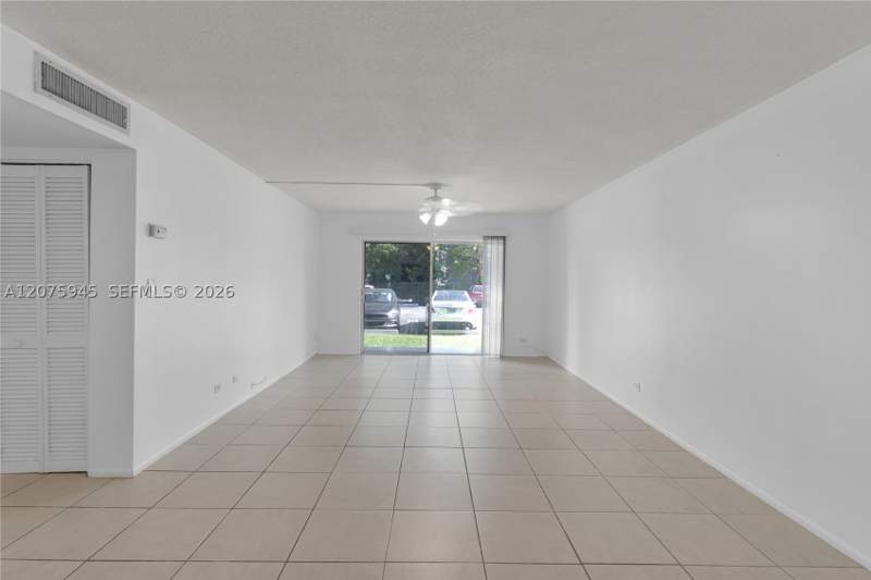 2 bedroom Condominium at 8101 SW 72nd Ave 123W, Granda Dadeland Condo, Miami — photo 5