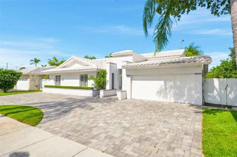8250 SW 86th Ct, Miami FL - photo 6 of 49