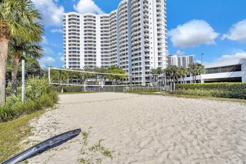 3300 NE 191st St Lp03, Aventura FL - photo 11 of 34