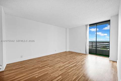 3300 NE 191st St Lp03, Aventura FL - photo 17 of 34