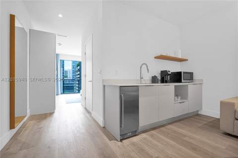 229 SW 9th St 404, Miami FL - photo 11 of 52
