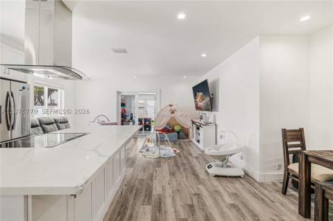 2801 NW 6th St, Miami FL - photo 11 of 56