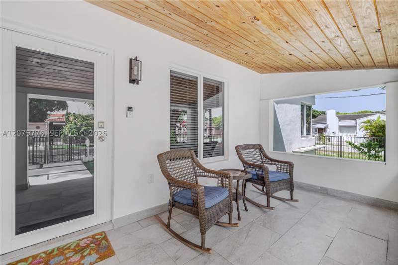 4 bedroom SingleFamilyResidence at 2801 NW 6th St, Palbicke & Garrisons Addn, Miami — photo 3