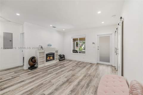 2801 NW 6th St, Miami FL - photo 8 of 56
