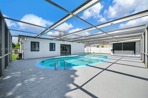 721 Atlantic Ave, Opa Locka FL - photo 19 of 59