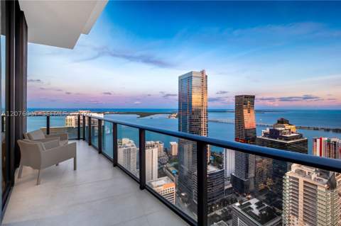 1300 SE Miami Ave Uph3, Miami FL - photo 9 of 57