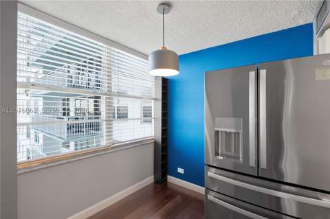 301 174th St 901, Sunny Isles Beach FL - photo 10 of 41