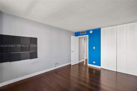 301 174th St 901, Sunny Isles Beach FL - photo 24 of 41
