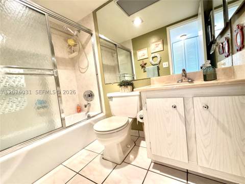 230 174th St 1110, Sunny Isles Beach FL - photo 24 of 40
