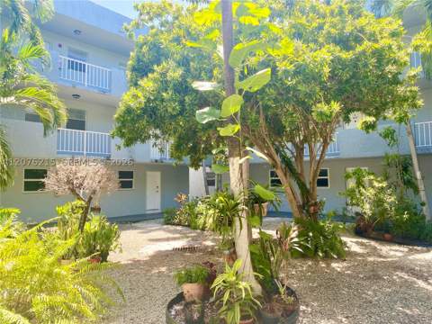 6095 W 18th Ave S314, Hialeah FL - photo 20 of 27