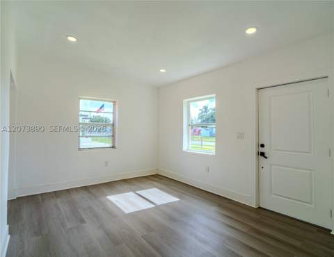 16400 NW 23rd Ct, Miami Gardens FL - photo 8 of 31