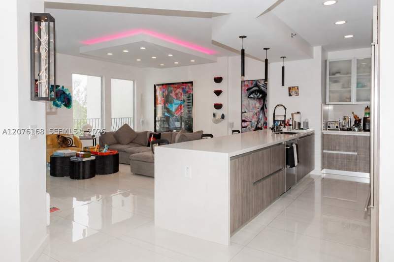 3 bedroom Condominium at 3700 Island Blvd C402, Mediterranean Village Con, Aventura — photo 4