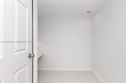 210 Sea View Dr 207, Key Biscayne FL - photo 15 of 55