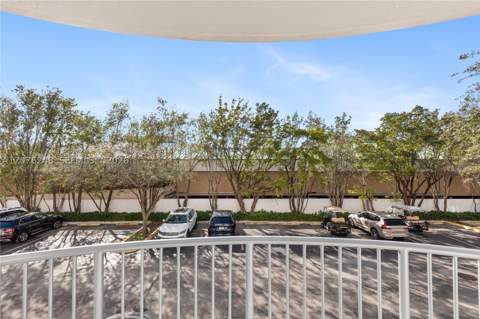 210 Sea View Dr 207, Key Biscayne FL - photo 20 of 55