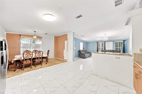 6241 NW 1st Pl, Miami FL - photo 10 of 30