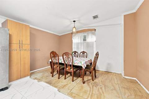 6241 NW 1st Pl, Miami FL - photo 11 of 30