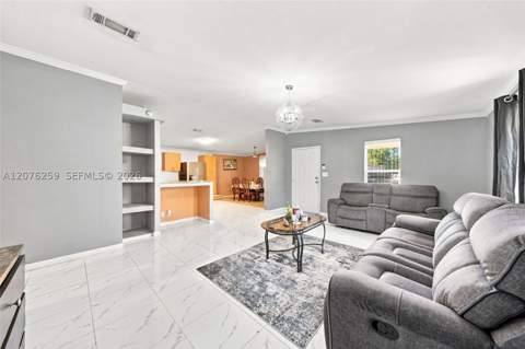6241 NW 1st Pl, Miami FL - photo 6 of 30