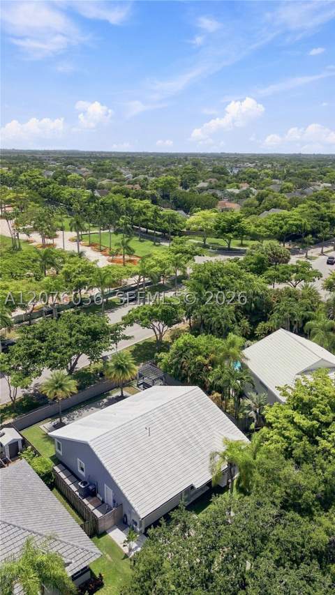 9430 SW 215th Ln, Cutler Bay FL - photo 12 of 56