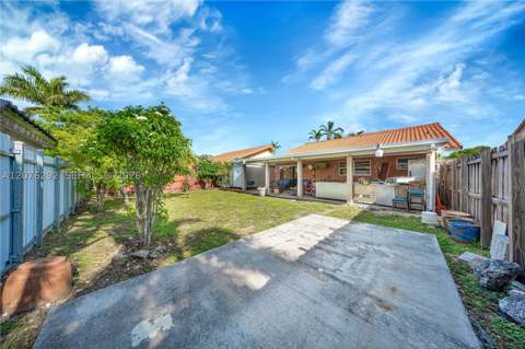 14526 SW 106th Ter, Miami FL - photo 23 of 38