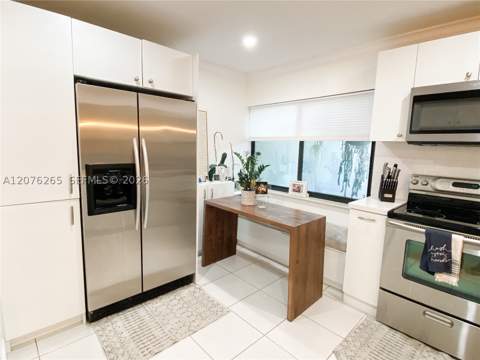 10050 SW 137th Ct, Miami FL - photo 7 of 24