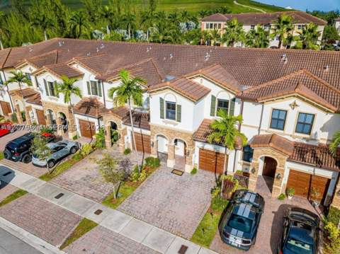 8945 NW 98th Ave, Doral FL - photo 13 of 13