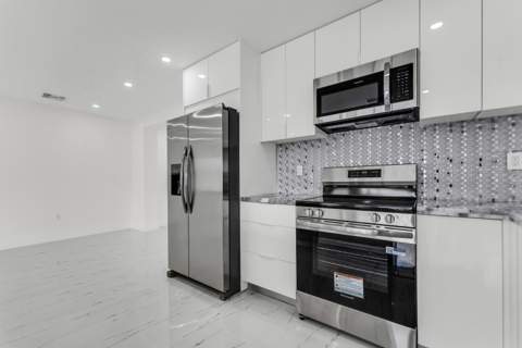 1252 NW 172nd Terrace, Miami Gardens FL - photo 10 of 38