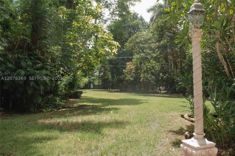 3 bedroom SingleFamilyResidence at 23550 SW 187th Ave, The Redlands, Homestead — photo 4