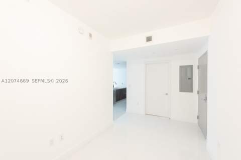 488 NE 18th St 1907, Miami FL - photo 11 of 36