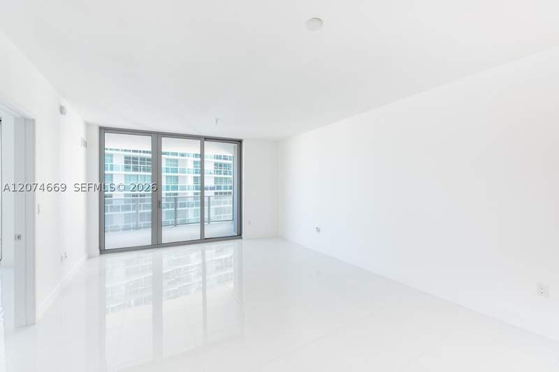 1 bedroom Condominium at 488 NE 18th St 1907, Aria On The Bay, Miami — photo 3