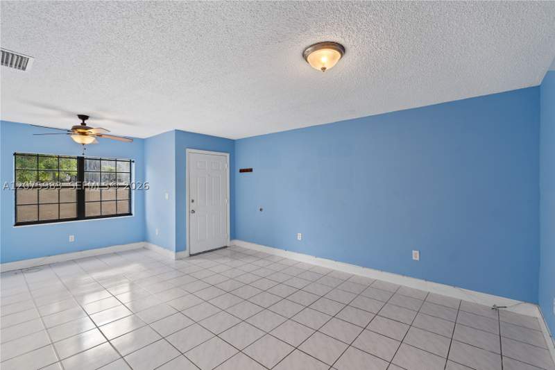 2 bedroom Townhouse at 10450 SW 154th Ct 2, Palm Point Sec 2, Miami — photo 5