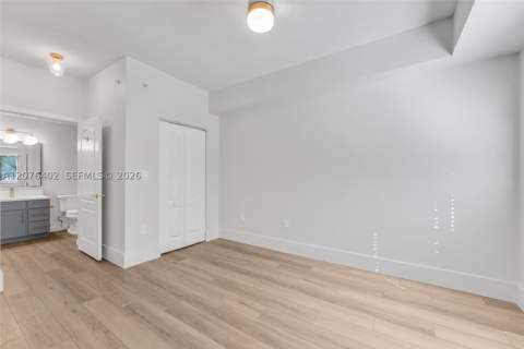 6001 SW 70th St 512, South Miami FL - photo 9 of 12