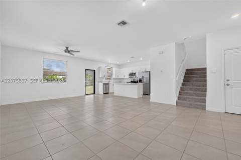 11942 SW 239th St, Homestead FL - photo 7 of 39