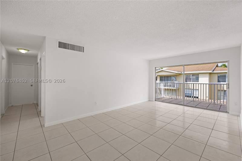 2 bedroom Condominium at 4154 NW 79th Ave 2A, Doral Gardens Condo, Doral — photo 5