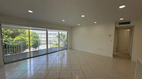 7701 SW 88th St B330, Miami FL - photo 8 of 12