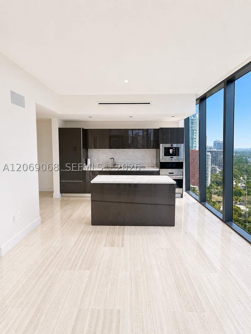 1 bedroom Condominium at 1451 Brickell Avenue 2706, Echo Brickell Condo, Miami — photo 2