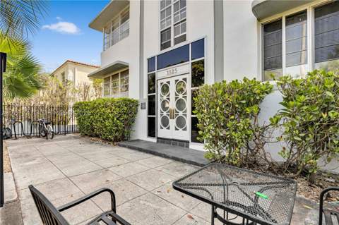 1525 Meridian Ave 106, Miami Beach FL - photo 20 of 32